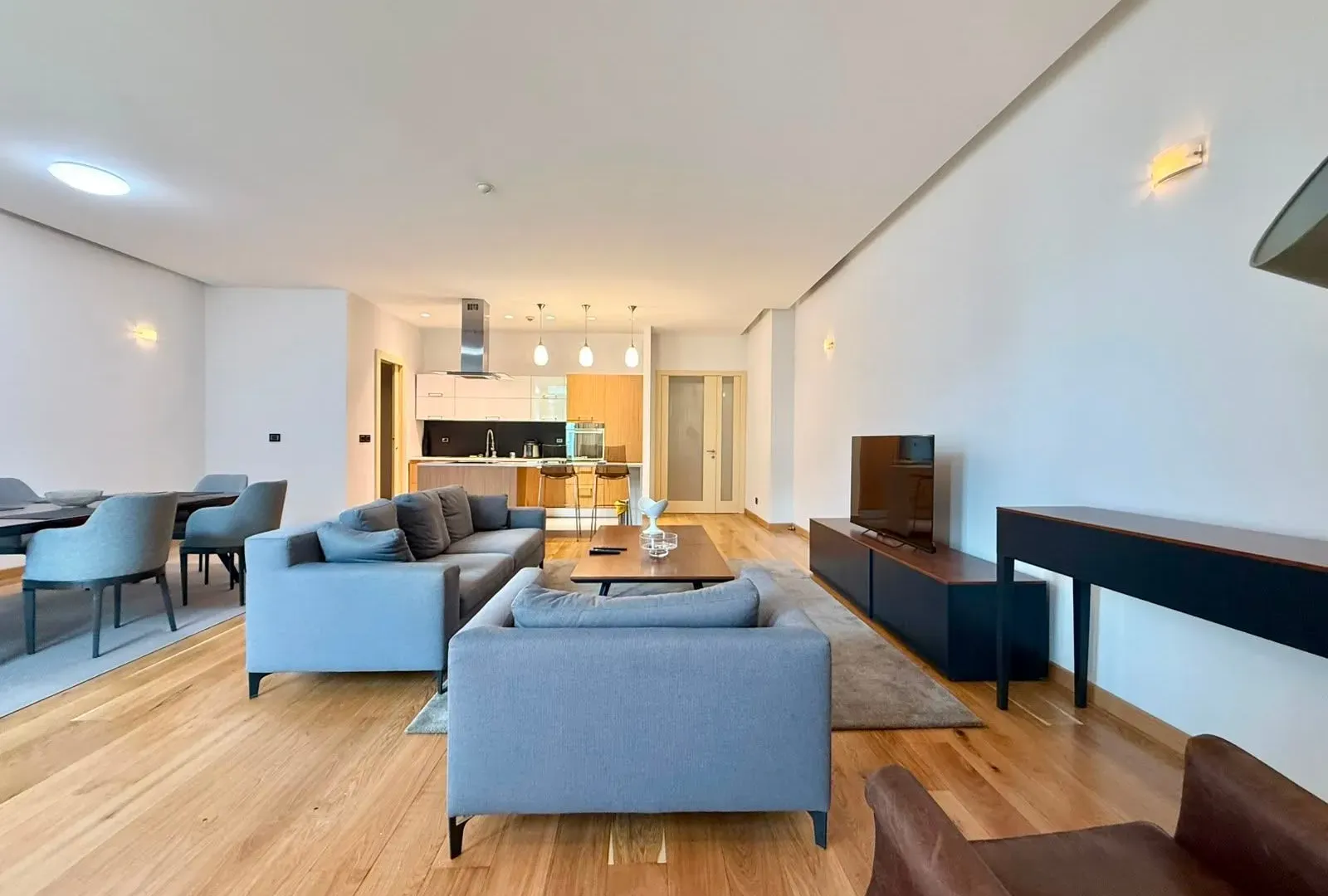 Rent, two bedroom apartment, 126m², Kod Capital Plaze, Podgorica