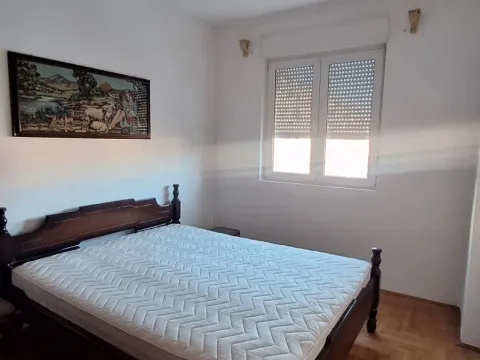 Sale, two bedroom apartment, 81m², Stari Aerodrom, Podgorica - image 10