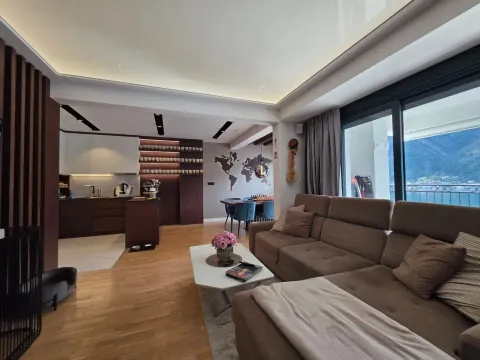 Prodaja, dvosoban stan, 85m², Dobrota, Kotor - image 23