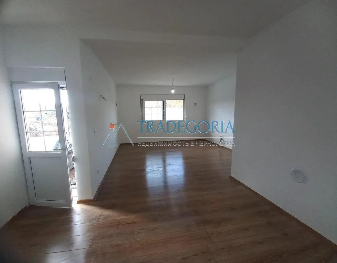 Prodaja, kuća, 88m², Dobra Voda, Bar