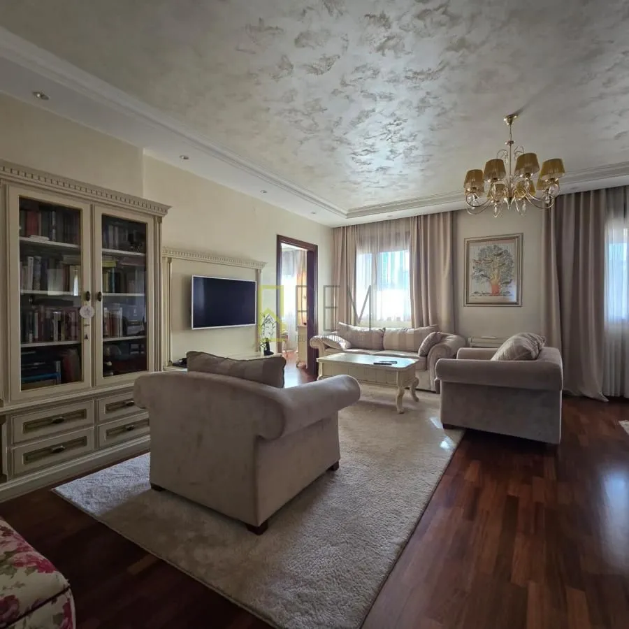 Prodaja, trosoban stan, 127m², Preko Morače, Podgorica