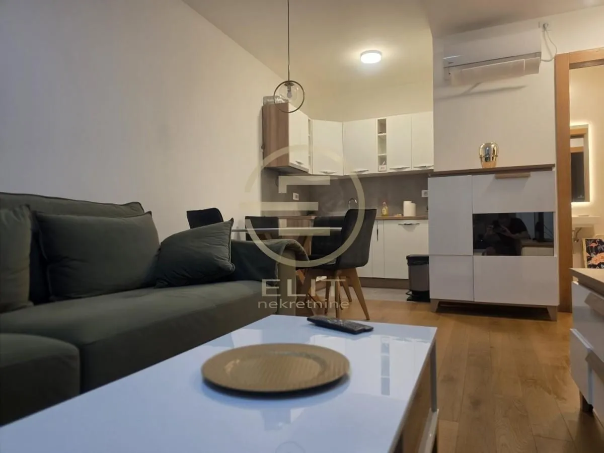 Rent, apartment, 43m², Bulevar Evrope, Novi Sad Sve Podlokacije