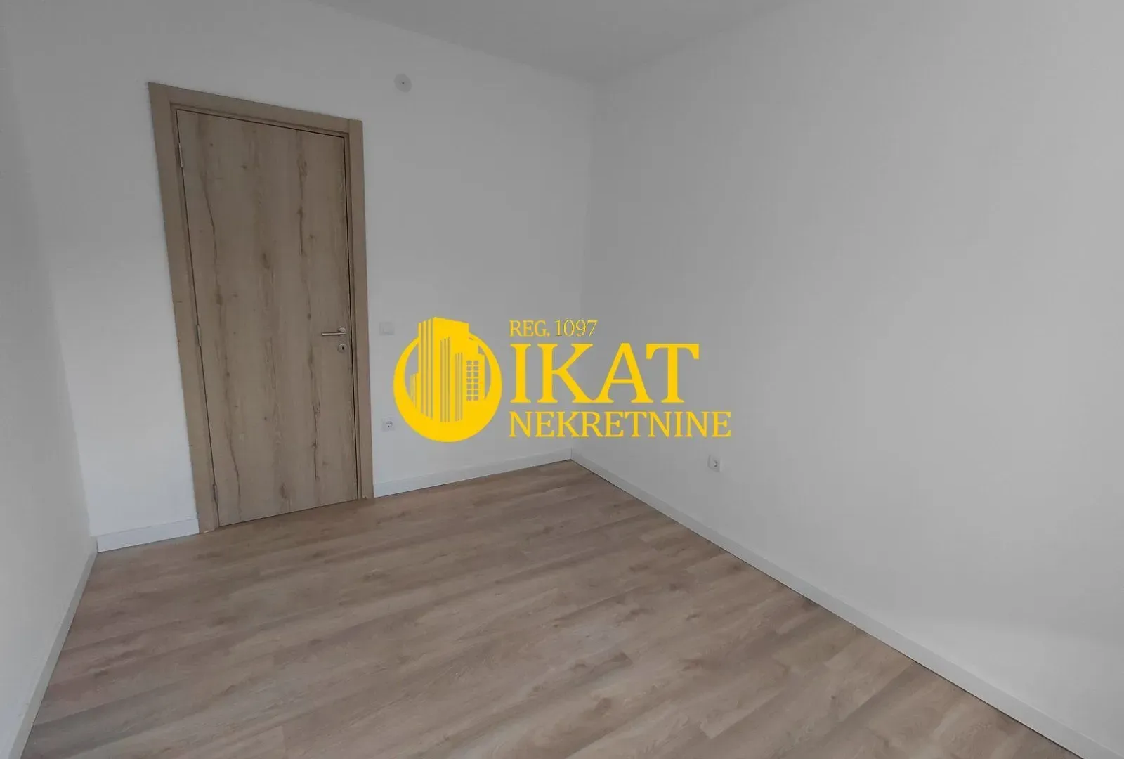 Prodaja, četvorosoban stan, 74m², Severni Bulevar, Zvezdara Sve Podlokacije