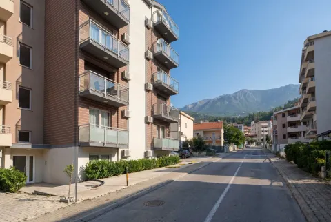 Prodaja, dvosoban stan, 43m², Budva, Crna Gora - image 9