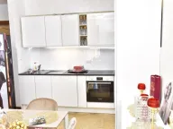 Izdavanje, stan, 140m², Centar, Podgorica - image 12