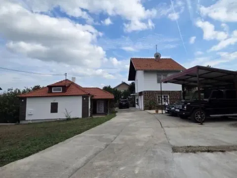 Sale, house, 72m², Čerević, Beočin