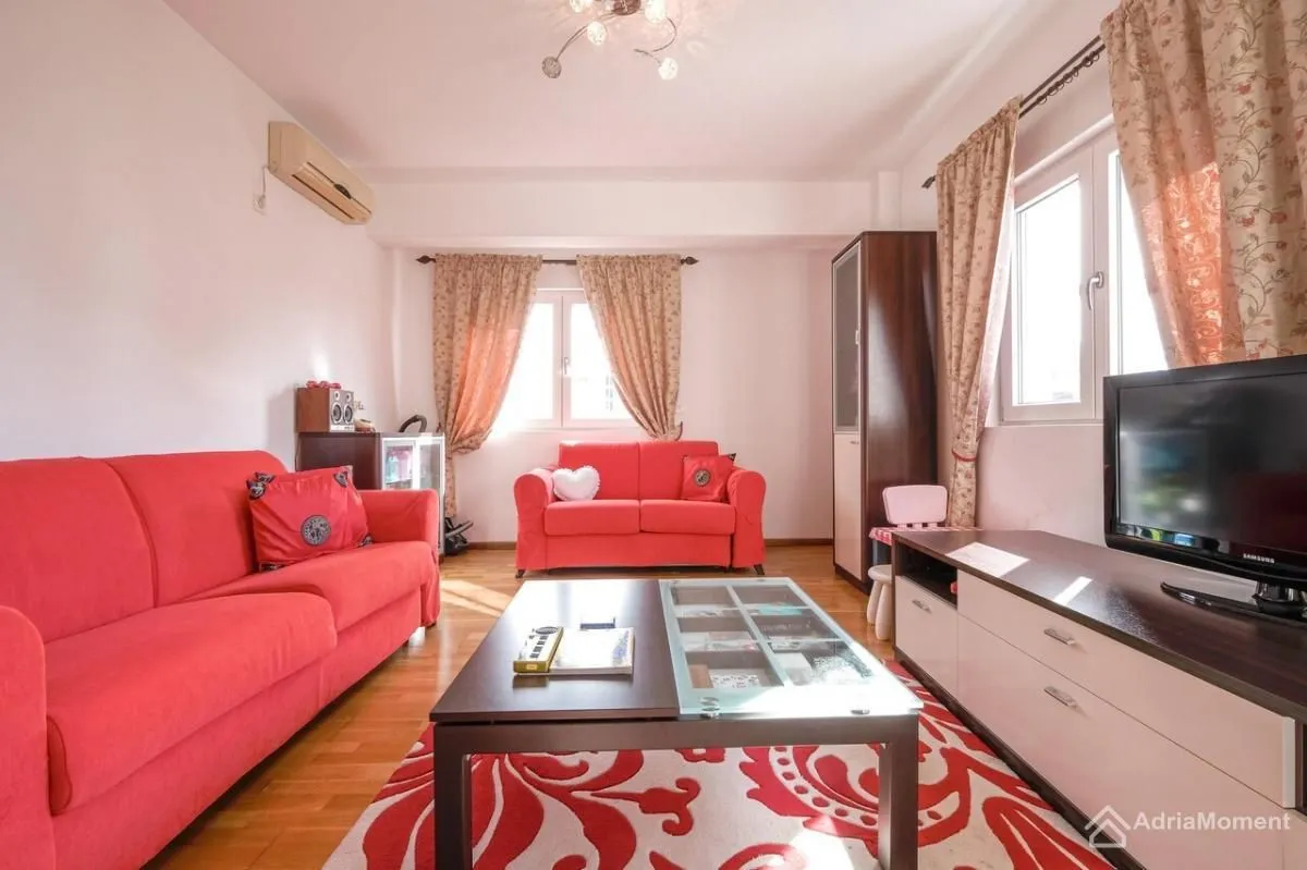 Sale, one bedroom apartment, 64m², Centar, Budva