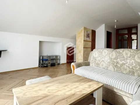 Izdavanje, dvosoban stan, 70m², Stari Aerodrom, Podgorica - image 2