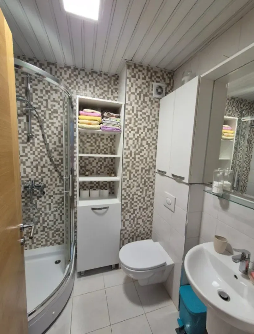 Izdavanje, jednosoban stan, 45m², City Kvart, Podgorica