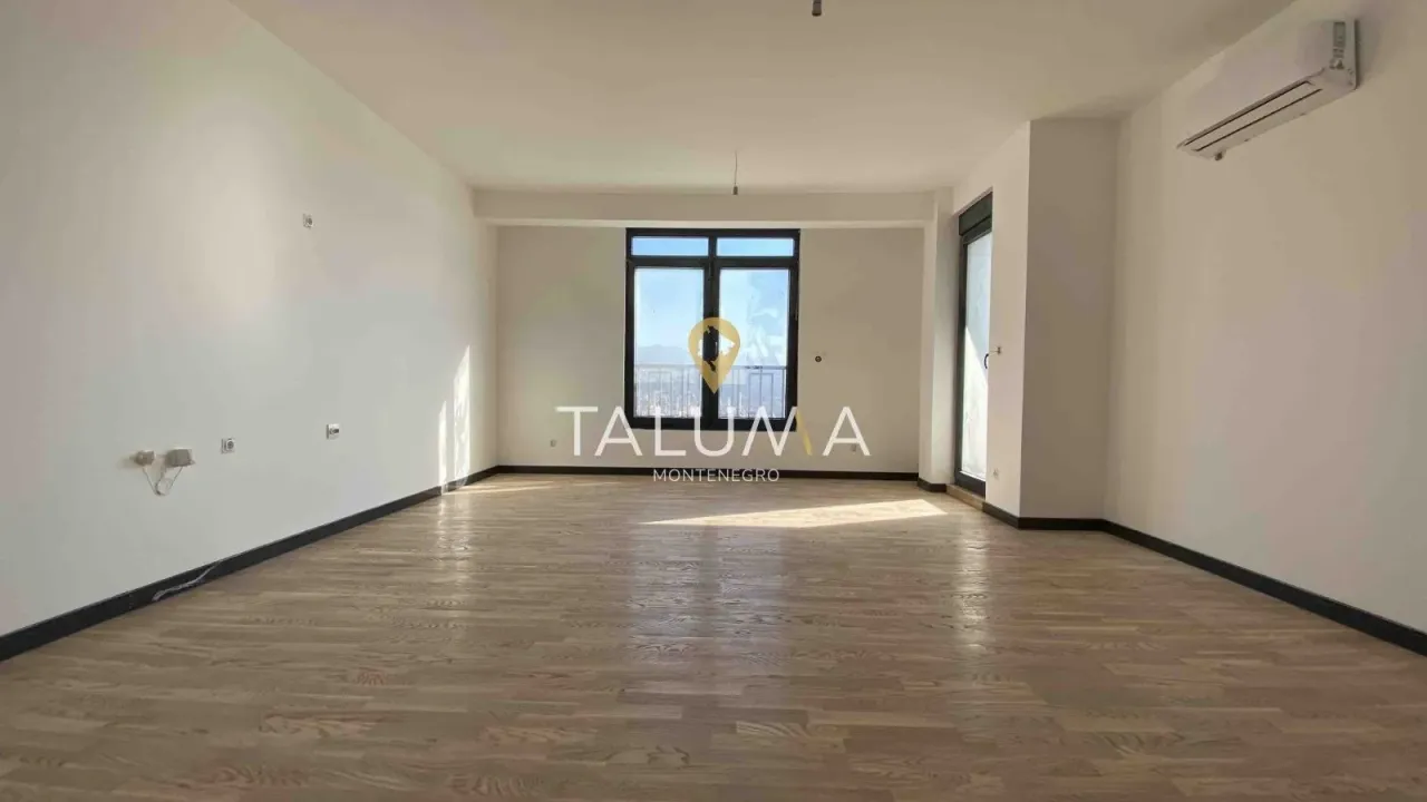Prodaja, dvosoban stan, 54m², Pod Goricom, Podgorica