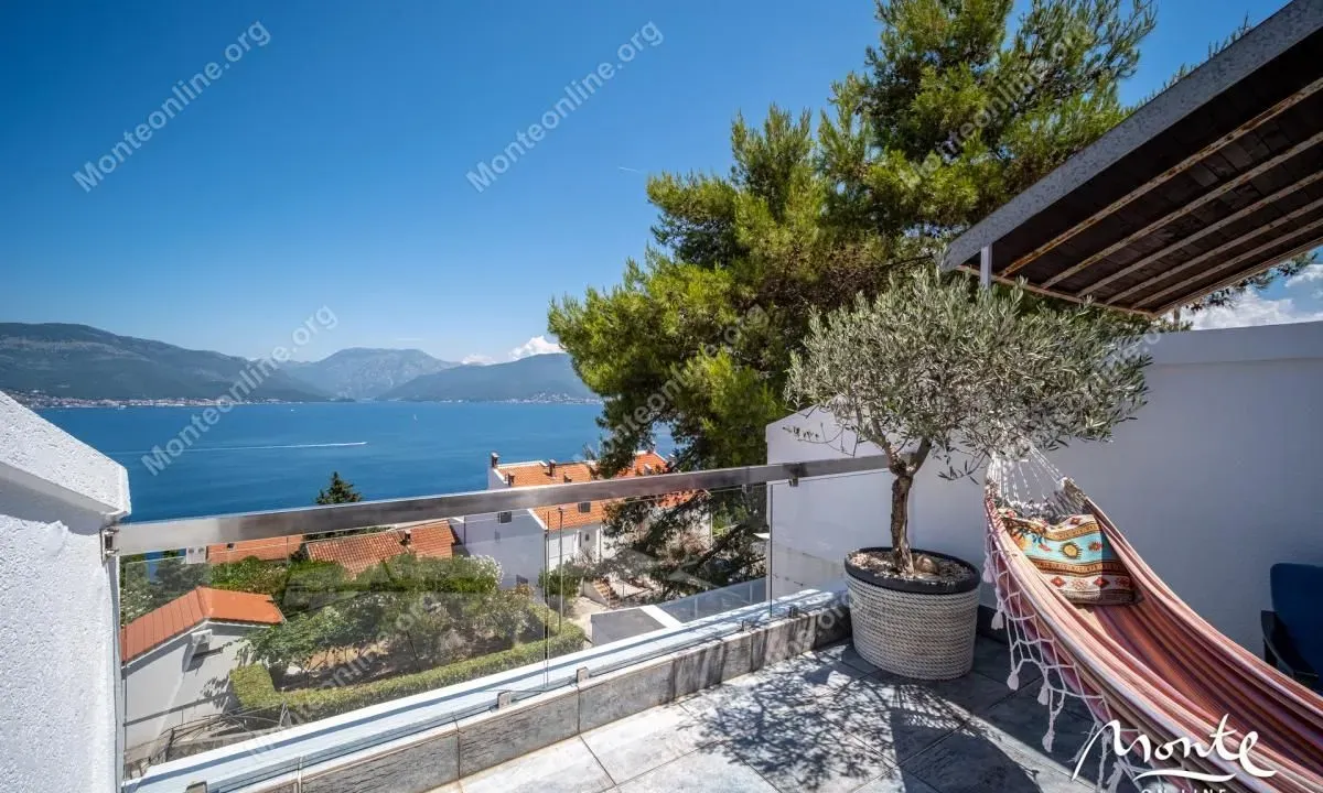 Prodaja, jednosoban stan, 33m², Krašići, Tivat