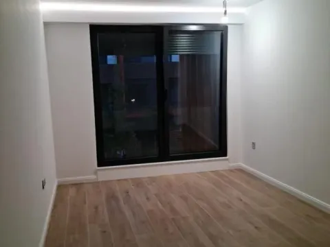 Izdavanje, kuća, 240m², Sremska Kamenica, Petrovaradin - image 28