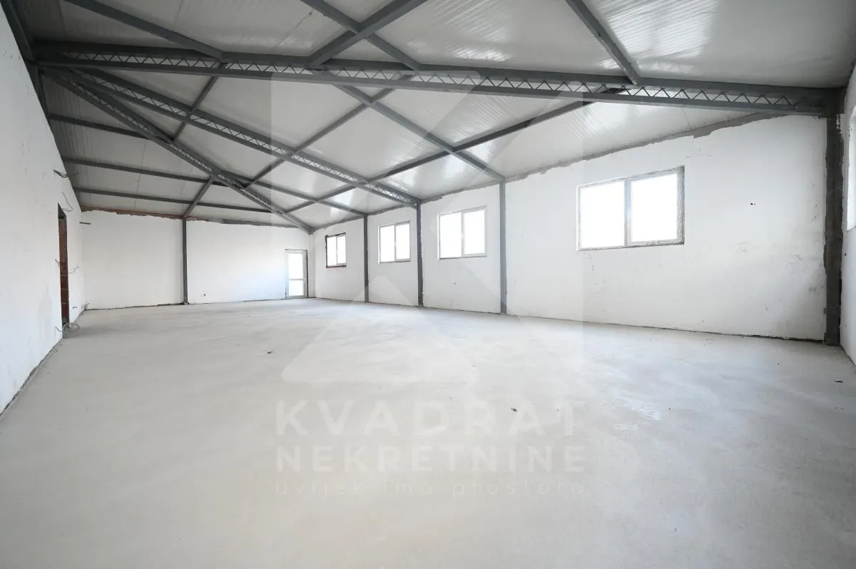 Sale, office space, 1600m², Mareza, Podgorica
