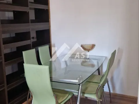 Rent, three bedroom apartment, 90m², Blok 8, Petrovaradin - image 2