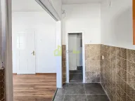 Prodaja, dvosoban stan, 65m², Masline, Podgorica - image 5