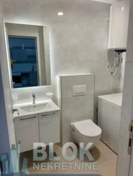 Izdavanje, jednosoban stan, 46m², Stari Aerodrom, Podgorica - image 3