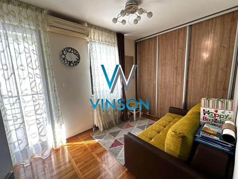 Prodaja, četvorosoban stan, 116m², Grbavica, Novi Sad Sve Podlokacije