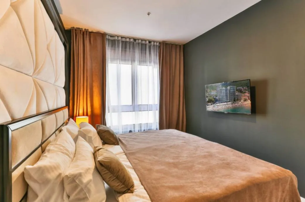 Rent, apartment, 100m², Bečići, Budva