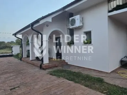 Prodaja, kuća, 340m², Zemun Ugrinovci, Zemun Sve Podlokacije - image 10