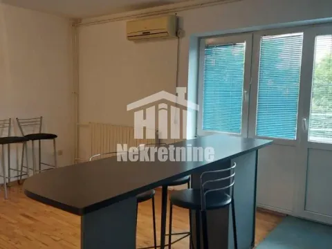 Rent, house, 180m², Čukarica, Beograd - image 12