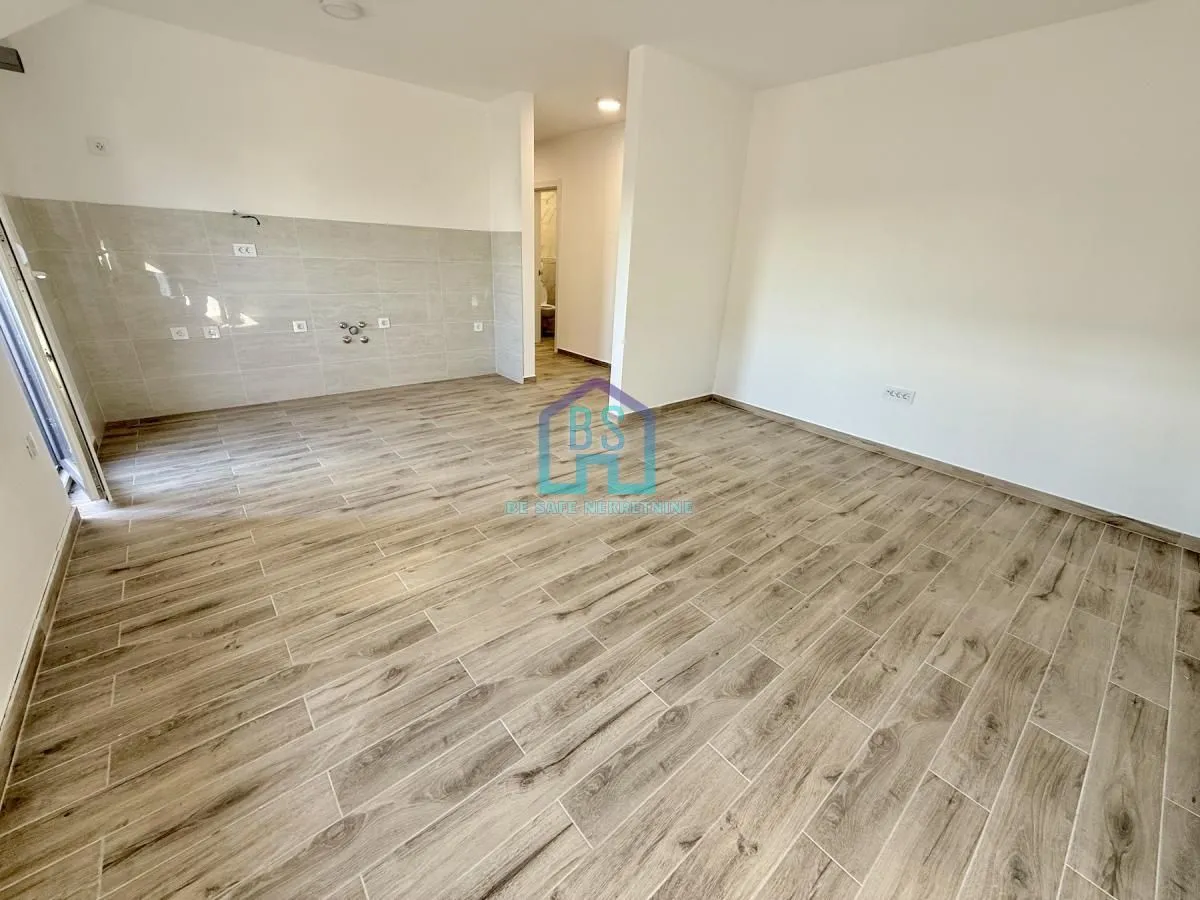 Prodaja, trosoban stan, 86m², Veternička rampa, Novi Sad Sve Podlokacije