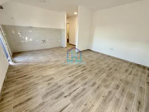 Sale, three bedroom apartment, 86m², Veternička rampa, Novi Sad Sve Podlokacije - image 2