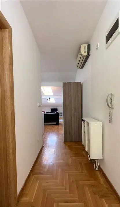 Rent, one bedroom apartment, 39m², Denkova Basta, Zvezdara Sve Podlokacije