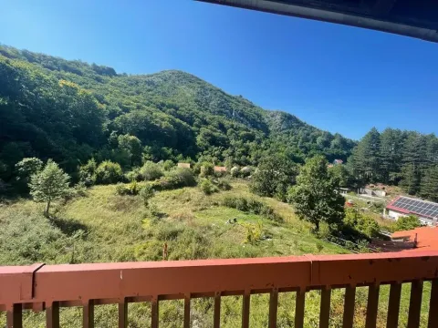 Prodaja, kuća, 200m², Centar, Cetinje - image 7