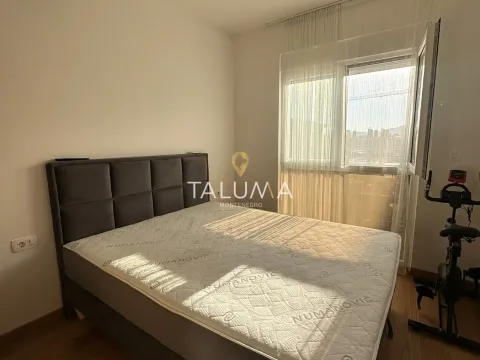 Izdavanje, jednosoban stan, 43m², City Kvart, Podgorica - image 7