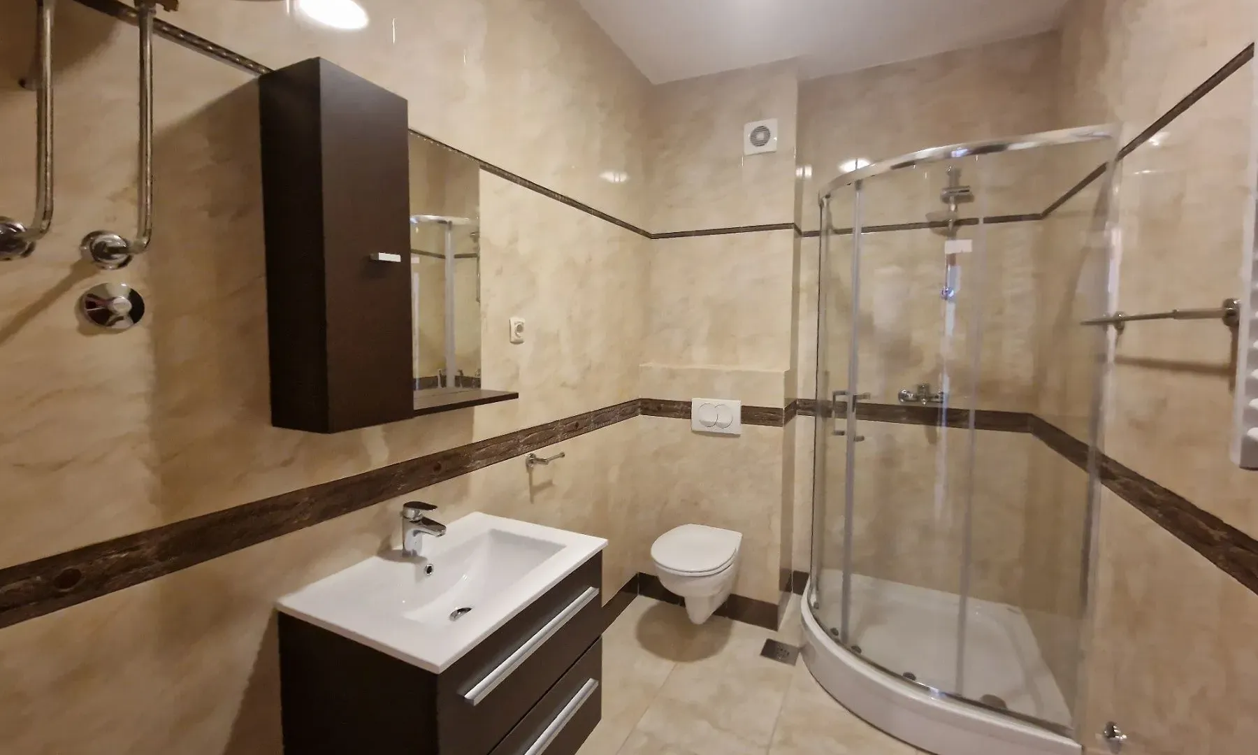 Sale, one bedroom apartment, 72m², Bečići, Budva