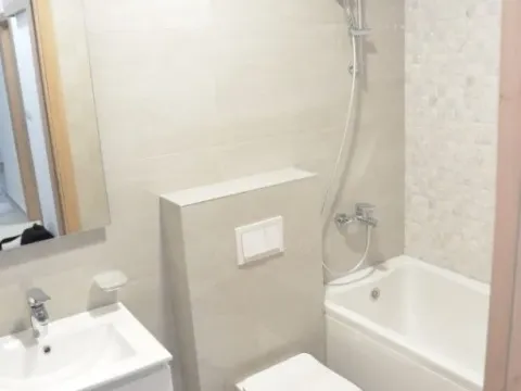 Izdavanje, poslovni prostor, 92m², Master Kvart, Podgorica - image 3