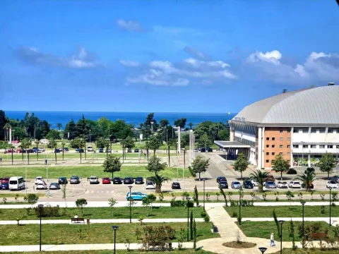 Izdavanje, dvosoban stan, 100m², Centar, Bar - image 11