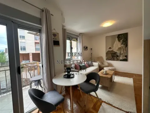 Rent, one bedroom apartment, 44m², Momišići, Podgorica - image 9