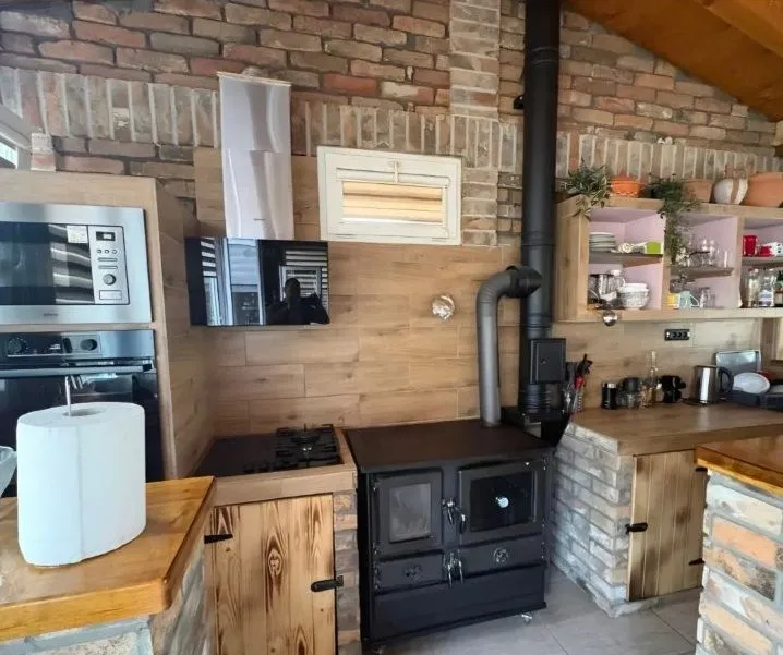 Prodaja, kuća, 160m², Perlez, Zrenjanin