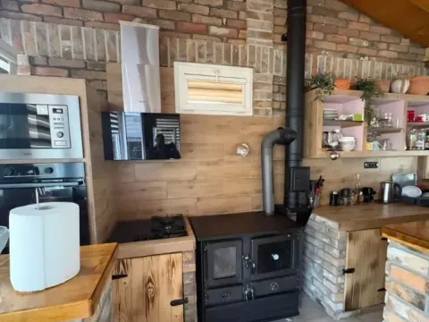 Prodaja, kuća, 160m², Perlez, Zrenjanin - image 12