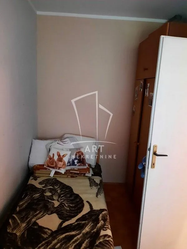Prodaja, dvosoban stan, 45m², Kluz, Zvezdara Sve Podlokacije