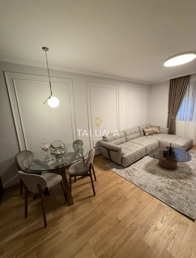 Prodaja, dvosoban stan, 69m², City Kvart, Podgorica
