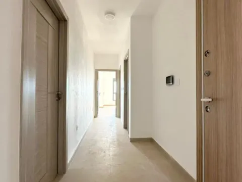 Sale, two bedroom apartment, 69m², Šušanj, Bar - image 9