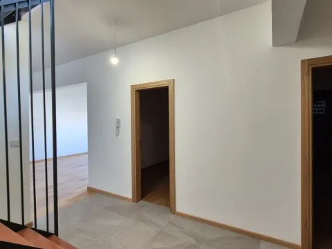 Sale, three bedroom apartment, 98m², Podgorica, Crna Gora - image 4