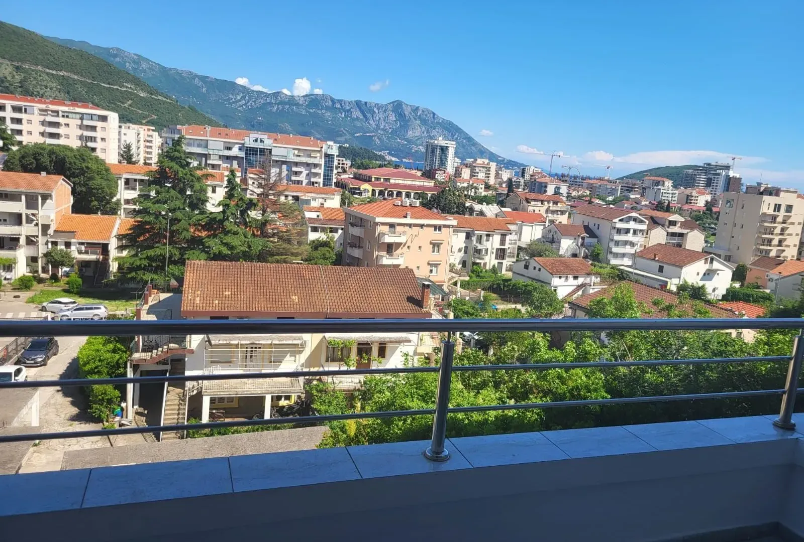 Izdavanje, garsonjera, 39m², Budva, Crna Gora