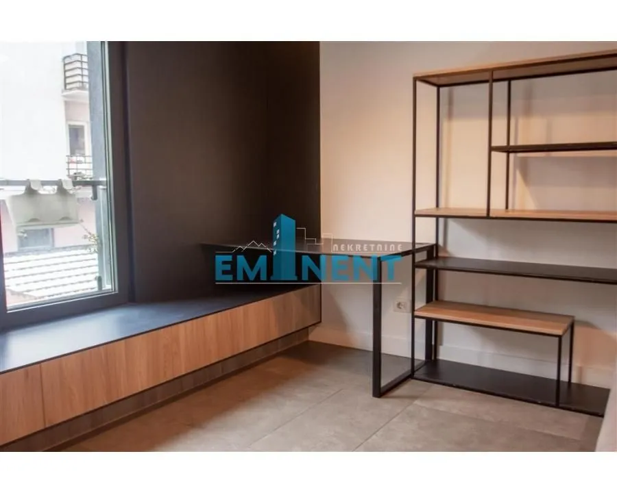 Rent, three bedroom apartment, 62m², Južni Bulevar, Vračar Sve Podlokacije