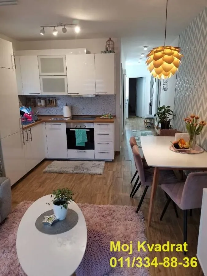 Prodaja, četvorosoban stan, 92m², Zemun Gornji Grad, Zemun Sve Podlokacije