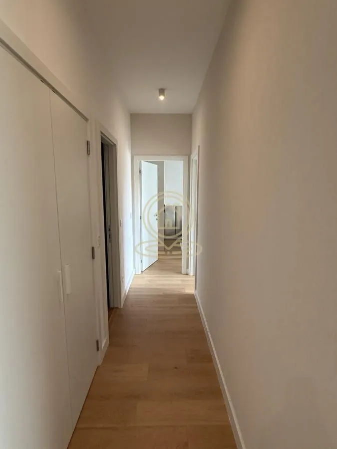 Rent, three bedroom apartment, 75m², Savski Venac, Beograd