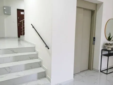 Izdavanje, jednosoban stan, 47m², Zagorič, Podgorica - image 6