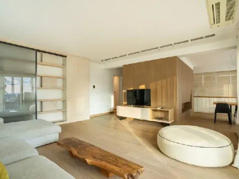 Rent, two bedroom apartment, 138m², Centar, Budva - image 2