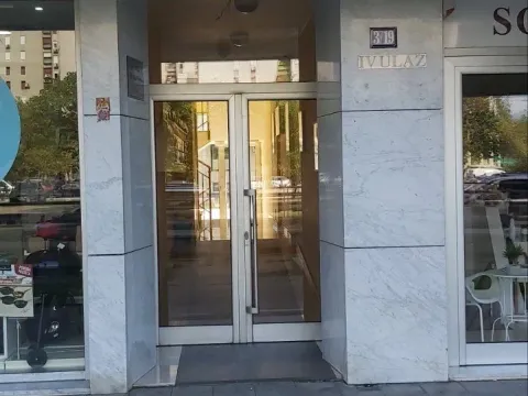 Rent, office space, 130m², Preko Morače, Podgorica - image 3