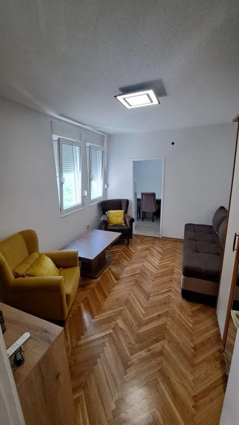 Rent, studio apartment, 32m², Blok 6, Podgorica