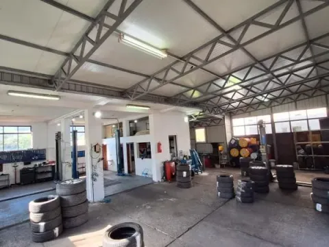 Sale, office space, 210m², Bar, Crna Gora - image 1