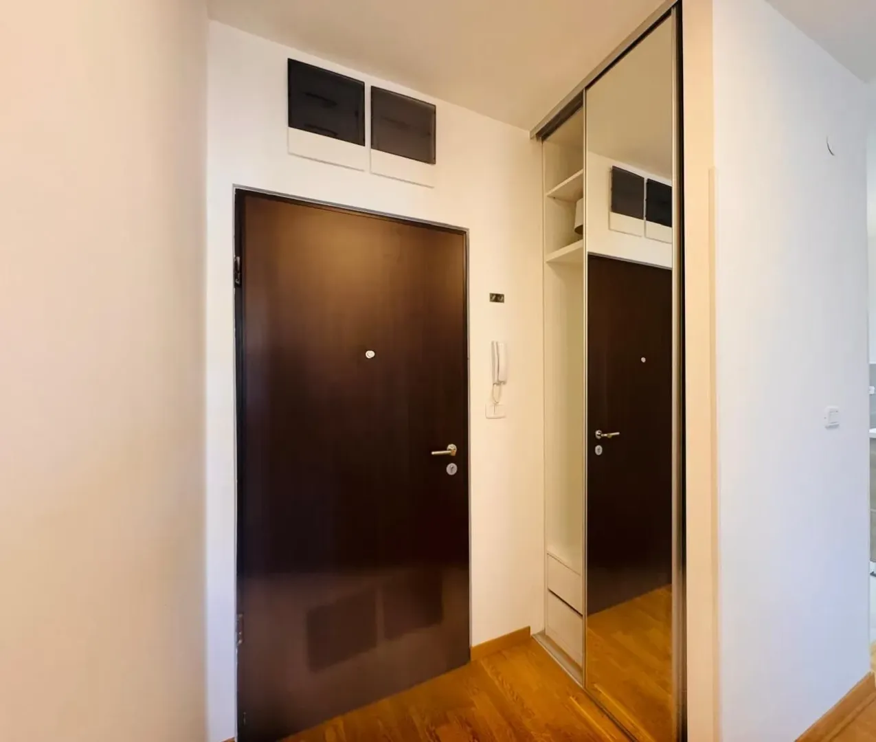 Prodaja, dvosoban stan, 63m², City Kvart, Podgorica