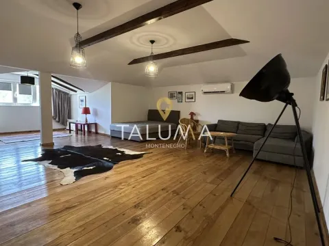 Sale, house, 200m², Tološi, Podgorica - image 11